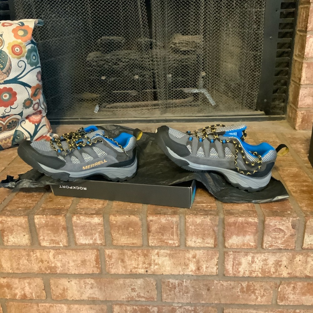 Merrell size 8